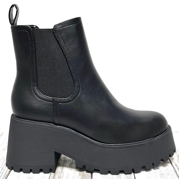 New Black Chelsea Lug Platform Ankle Boots Booties - Picture 3 of 6